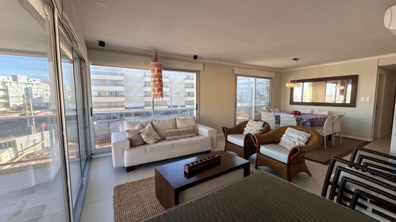 Departamento en venta y alquiler de 3 dormitorios 